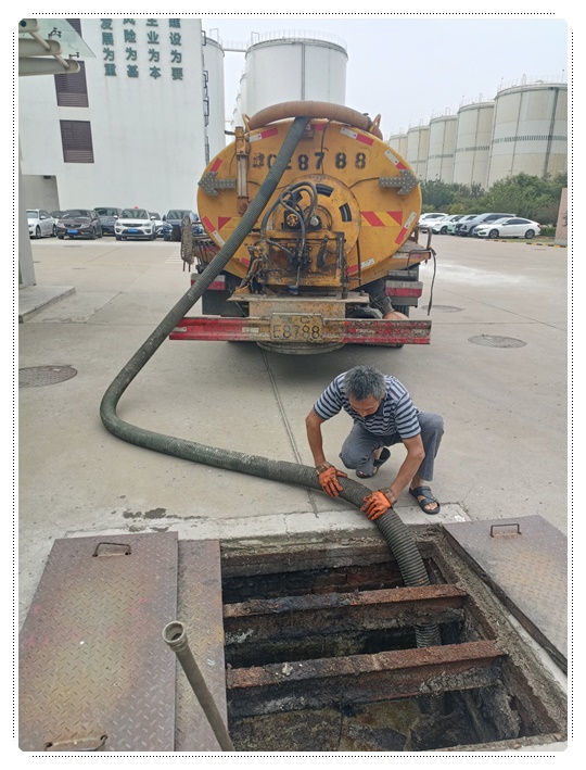 柳南隔油池清掏